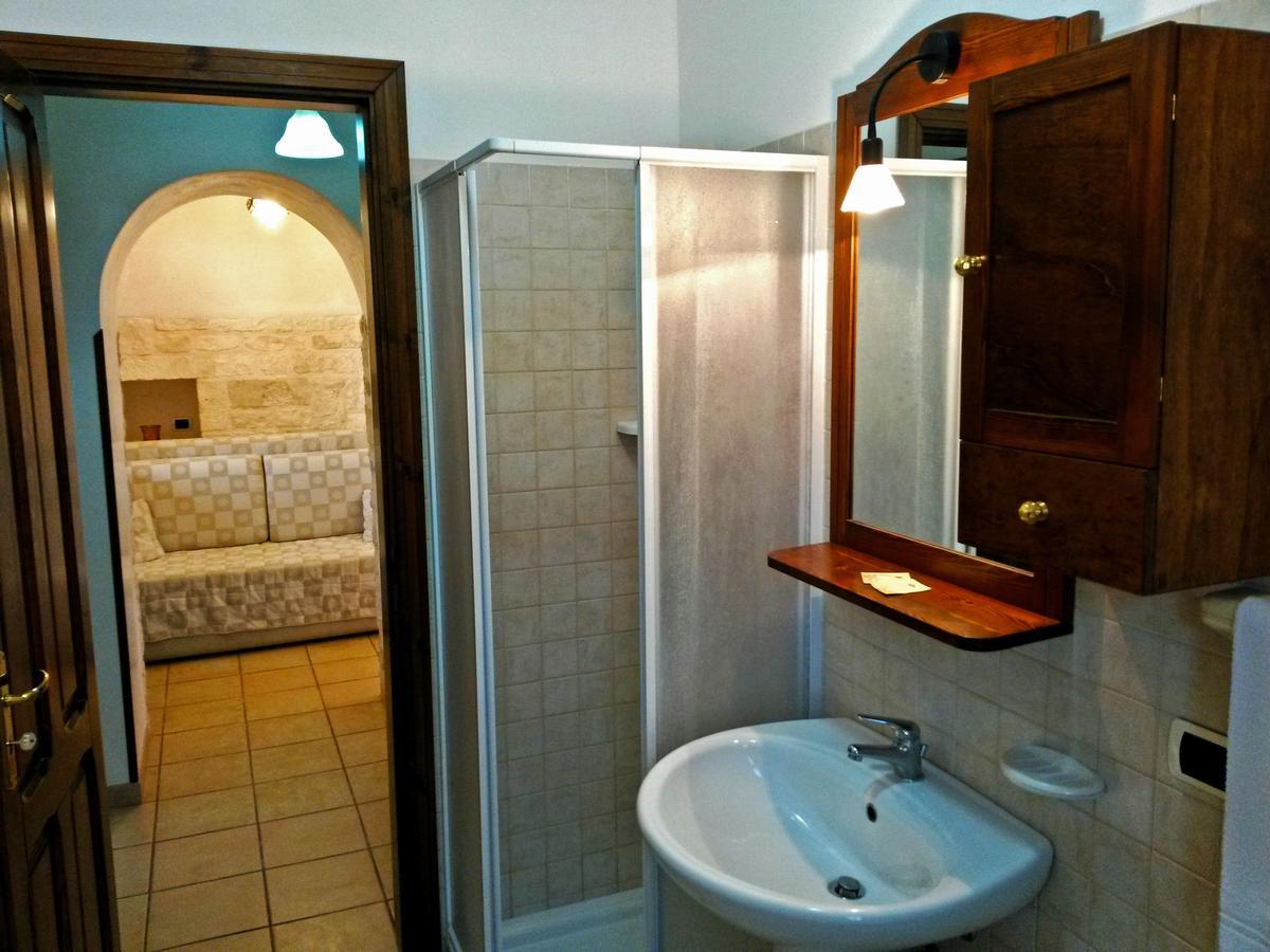 I Trulli Degli Ulivi Villa Locorotondo Eksteriør bilde