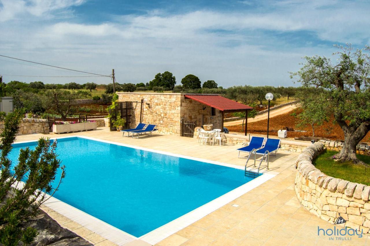 I Trulli Degli Ulivi Villa Locorotondo Eksteriør bilde