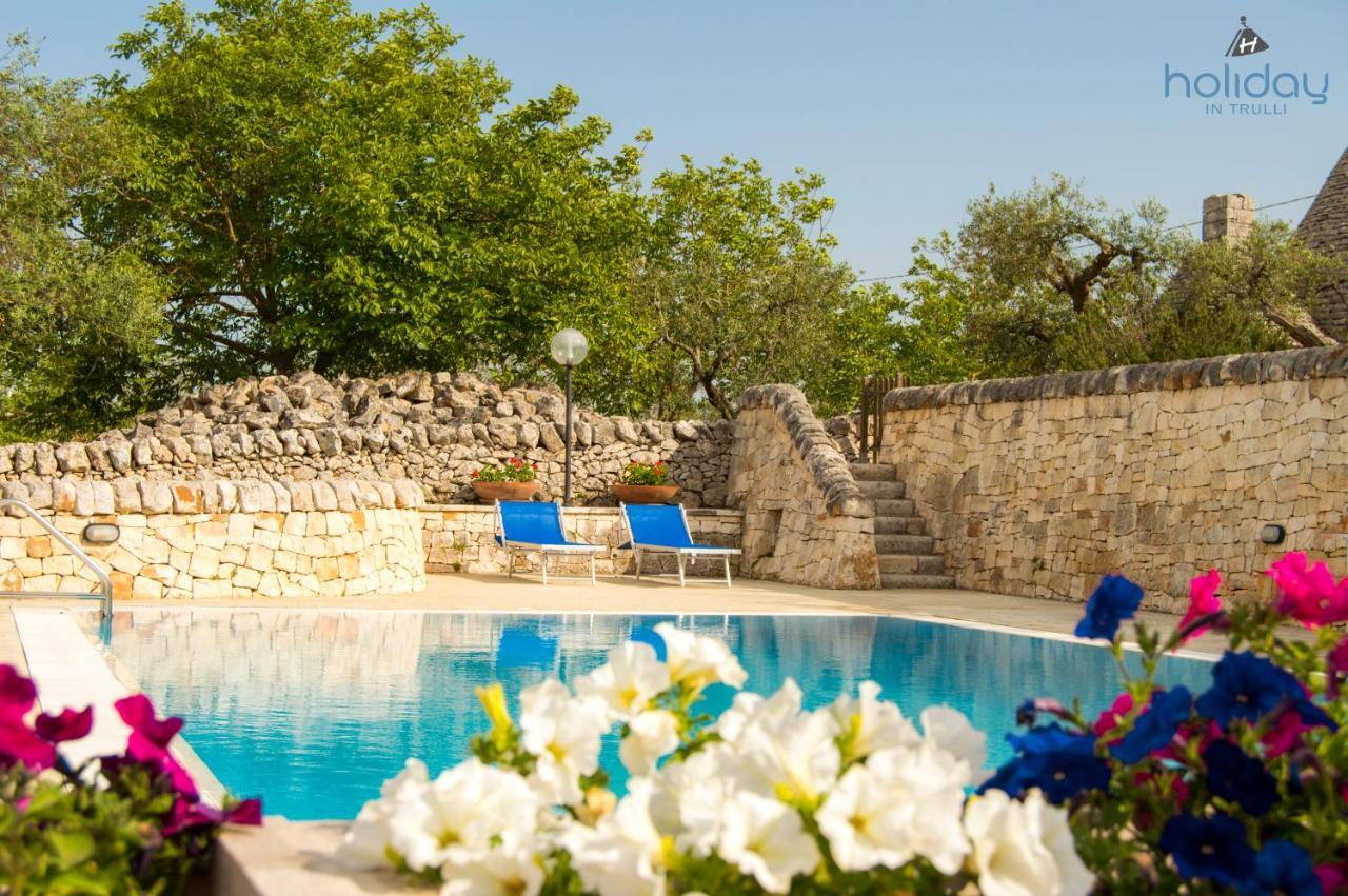 I Trulli Degli Ulivi Villa Locorotondo Eksteriør bilde
