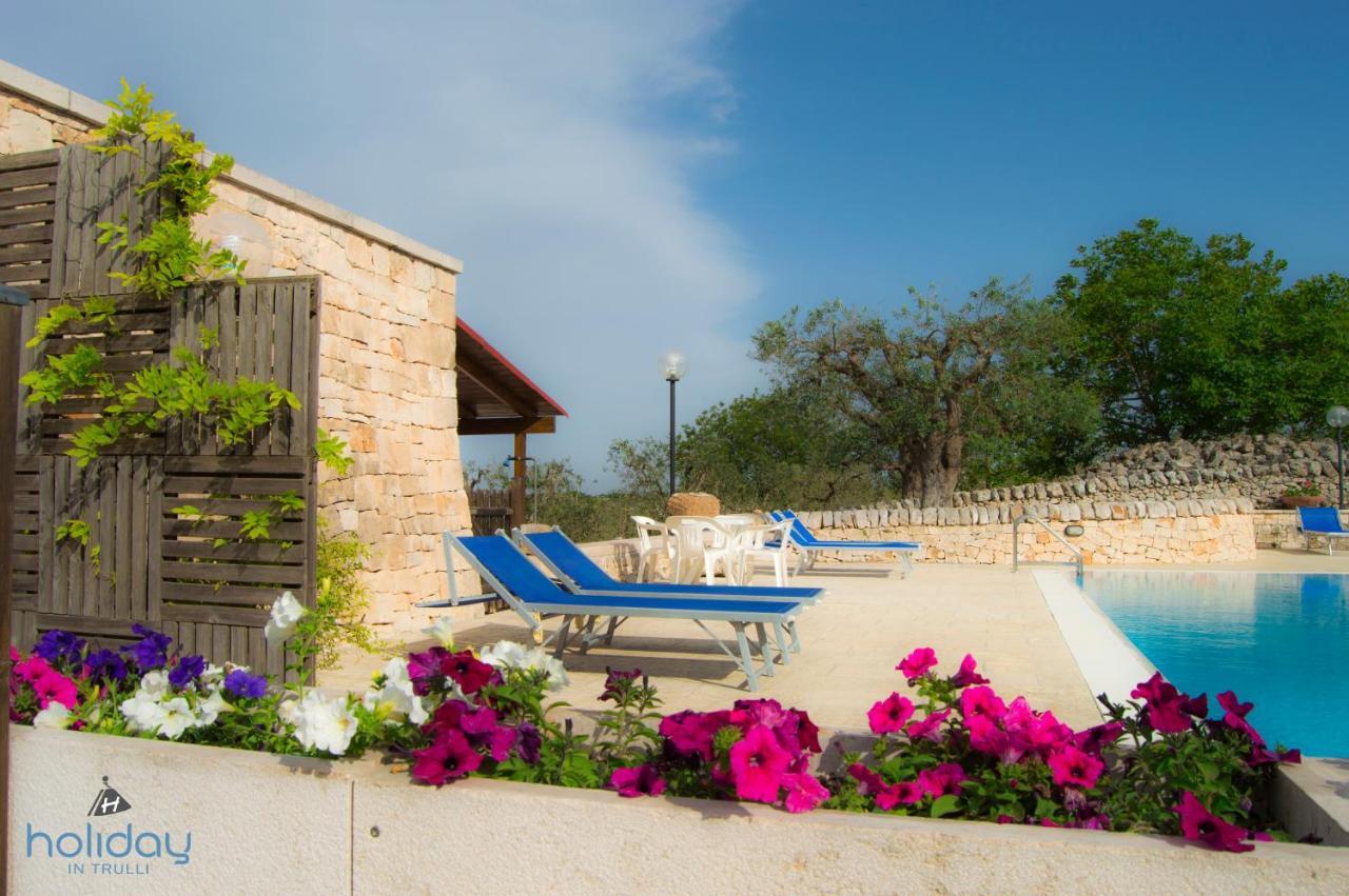 I Trulli Degli Ulivi Villa Locorotondo Eksteriør bilde